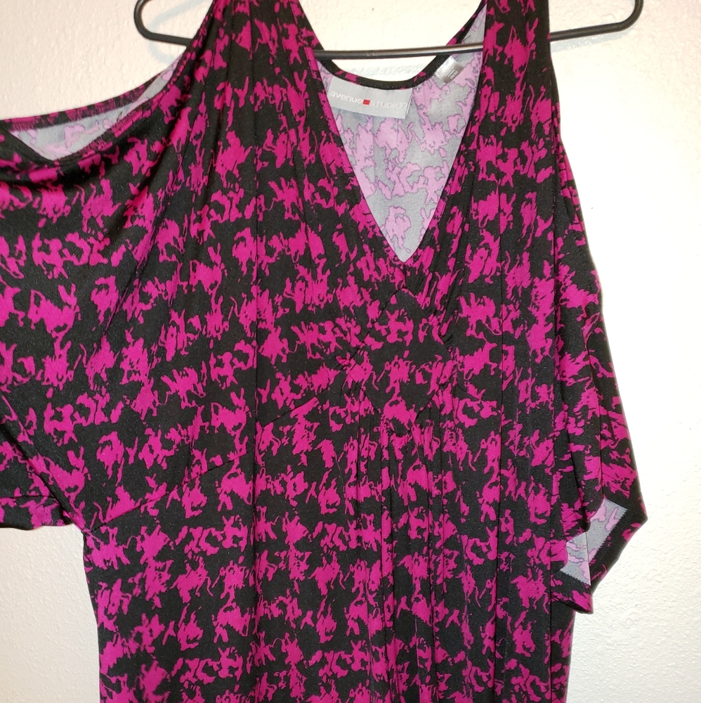 Cold shoulder tunic